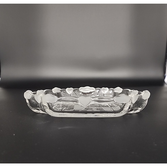 MIKASA Christmas Carolers Glass Dish 8.25" Candy Relish Tray Holiday Winter - Picture 3 of 7